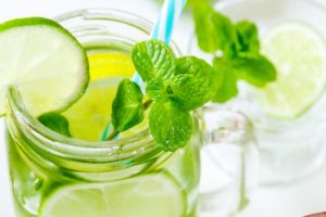 ハッカ油の使い方 〜お風呂が超クールに！コバエ対策、虫除けにも効果あり〜