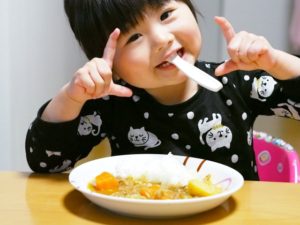 子供向けレトルトカレーランキング！ 甘くて美味しいカレーはどれ？