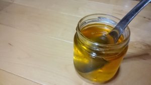 子供のせきが止まらない時、原因と咳に効く飲み物をご紹介します。