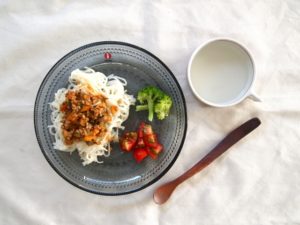 赤ちゃんの離乳食にはそうめんが便利です。冷凍もできます！